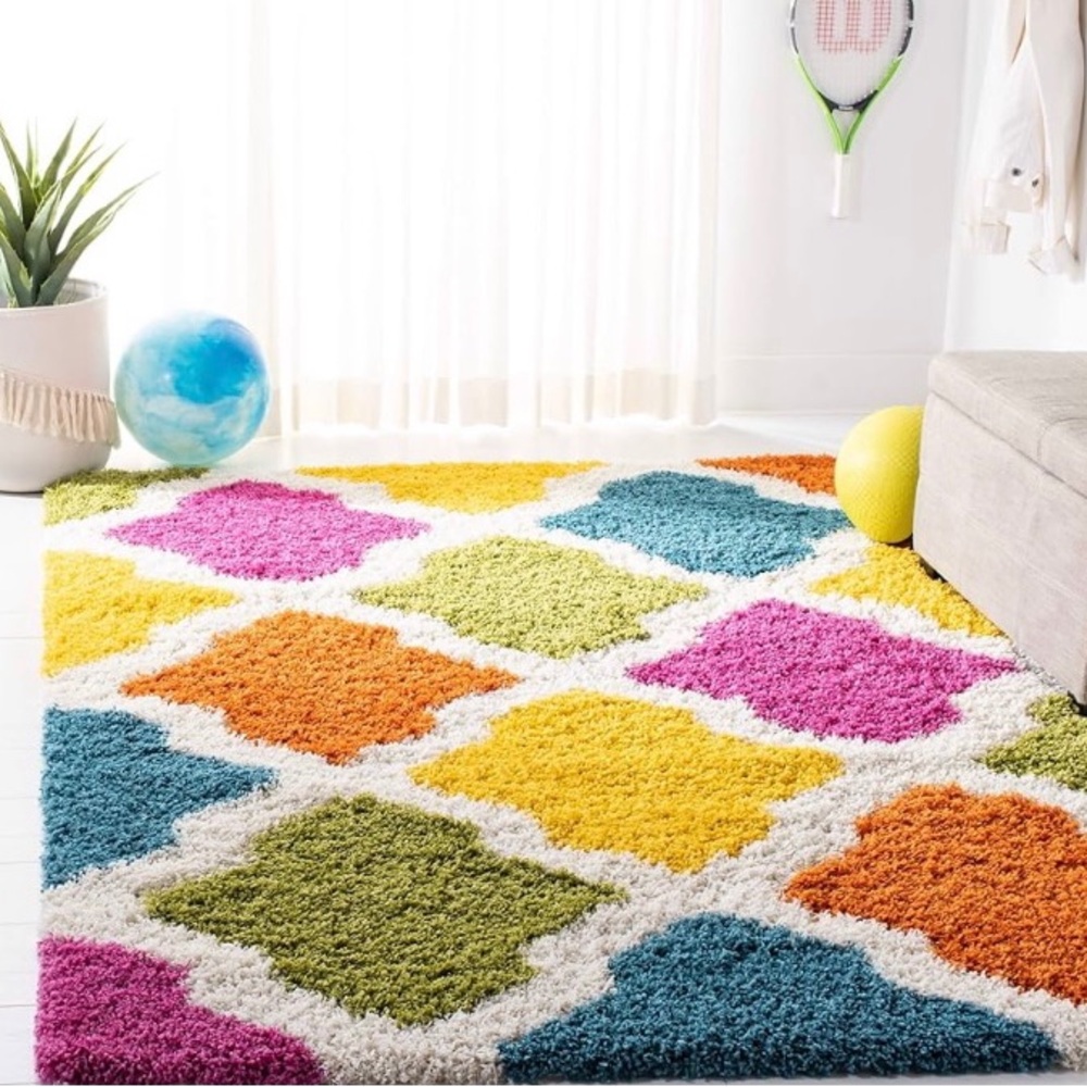 Shag Rug.